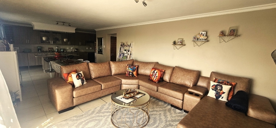To Let 3 Bedroom Property for Rent in Cashan North West